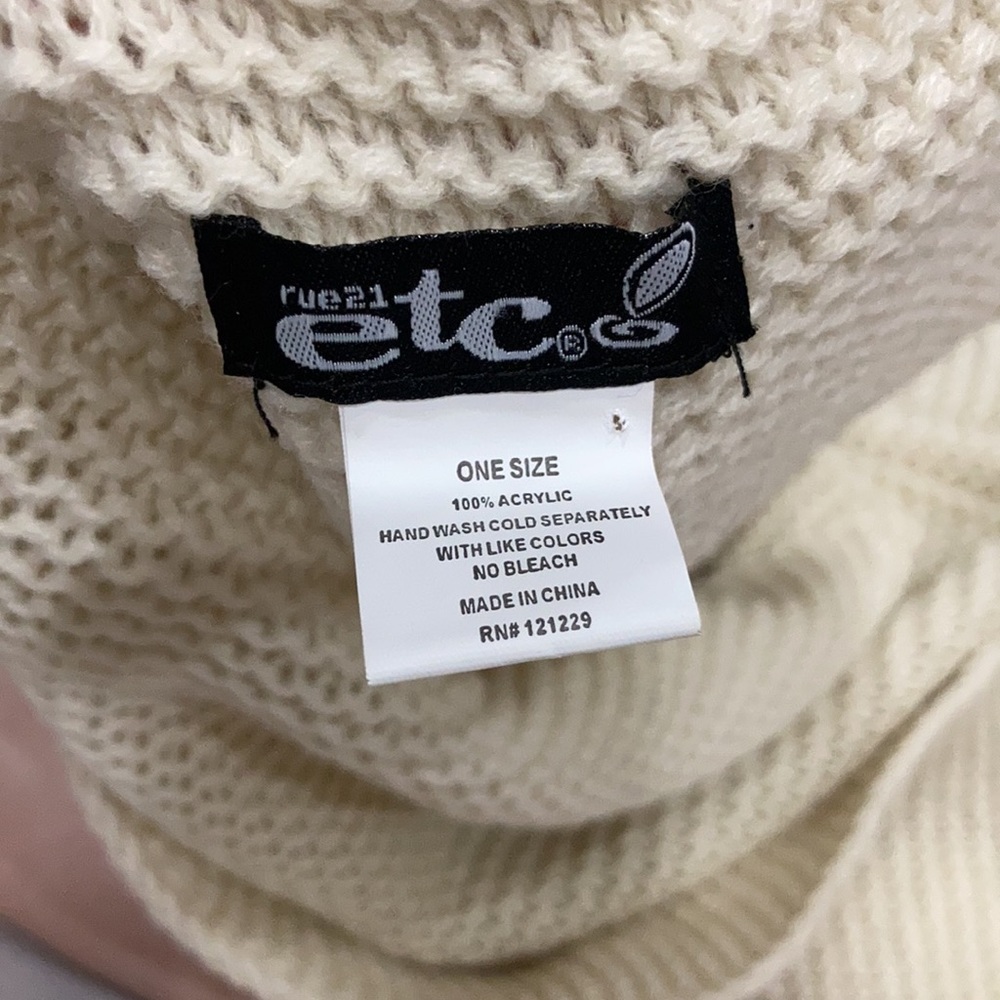 Infinity Scarf - Picture 3 of 3